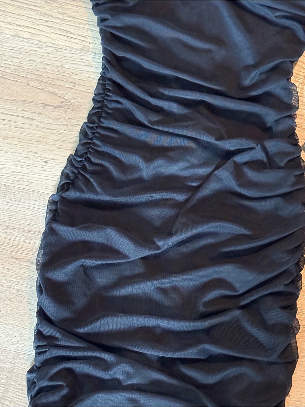 B. Darlin Black Ruched Bodycon Mesh Midi Dress NWT Size Small - Picture 7 of 7